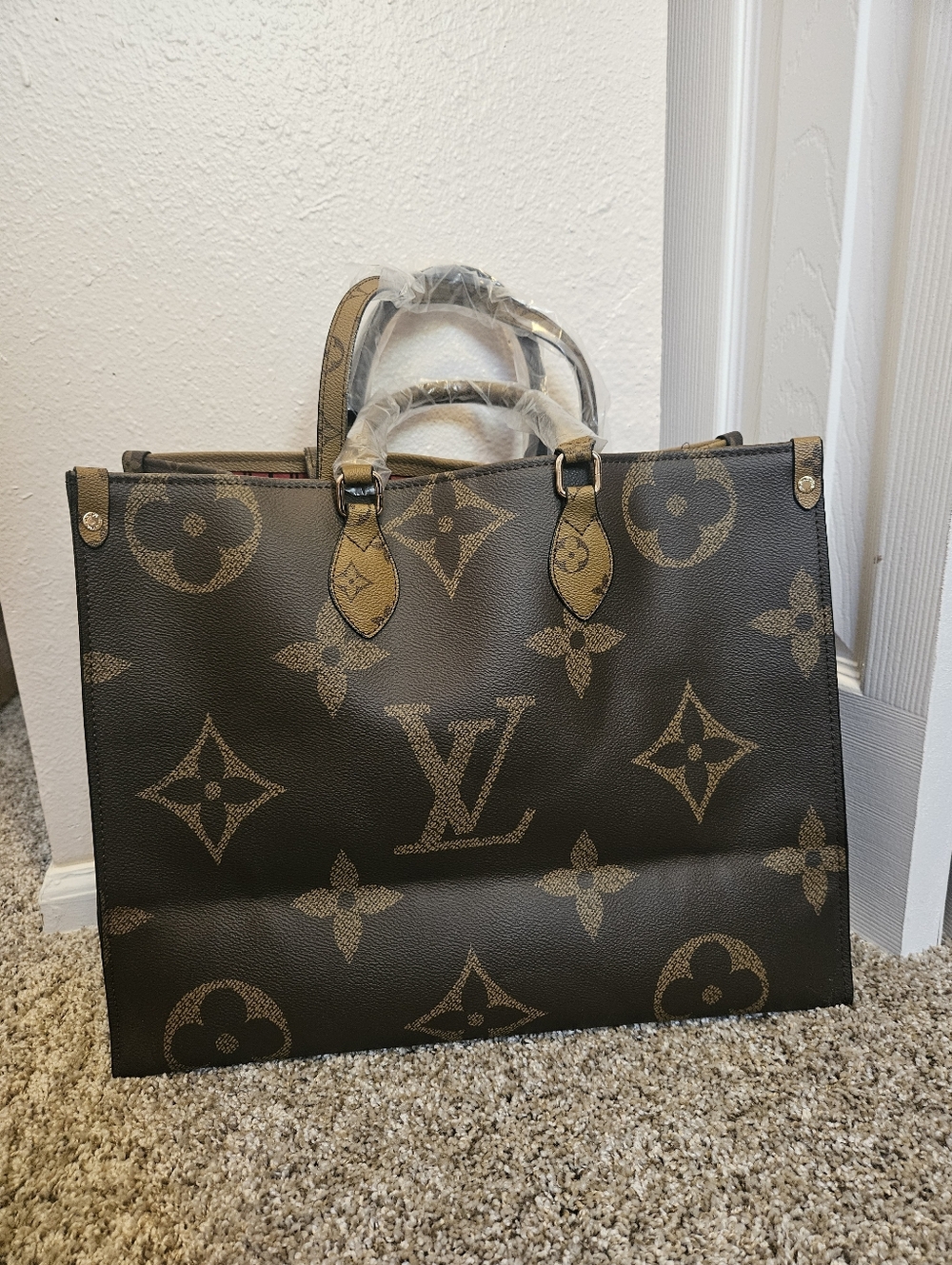 Brown Monogram Giant Canvas Tote